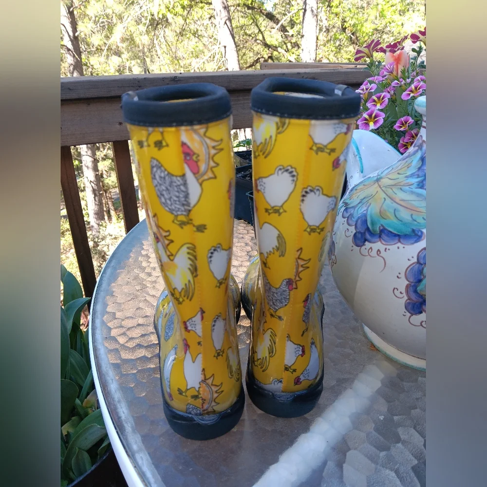 Sloggers Garden/Rain Boots Bright Sunny Chickens - Picture 5 of 9